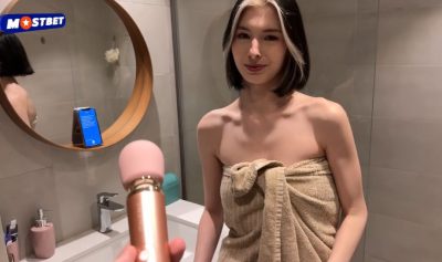 Cutie Kim Microphone เมื่อแฟนสาวแอบร้องเพลงในห้องน้ำ หนังโป๊18+